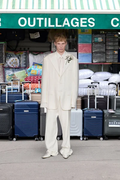 Look 26